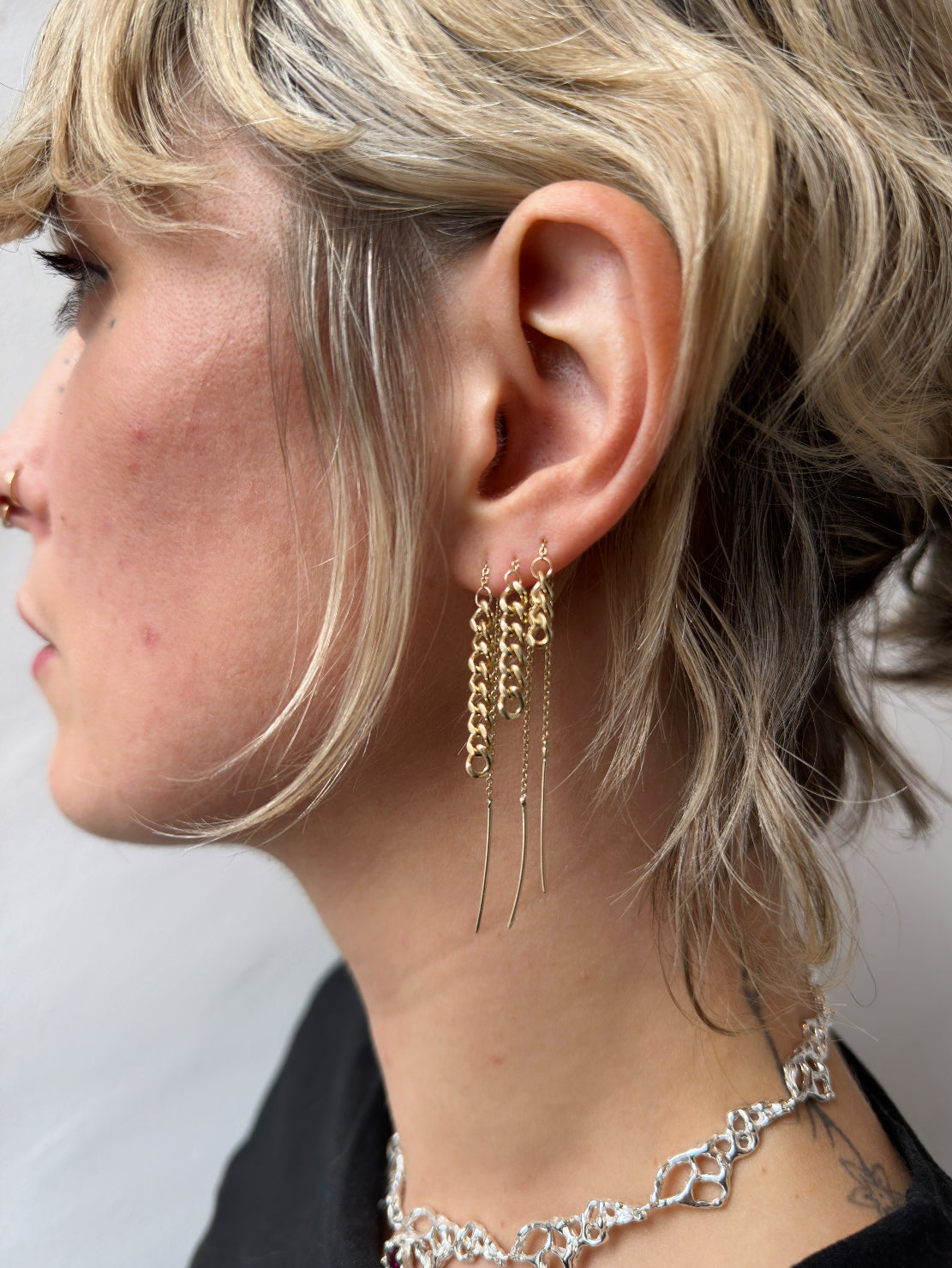 GLÉIPNIR PULL-THROUGH EARRING