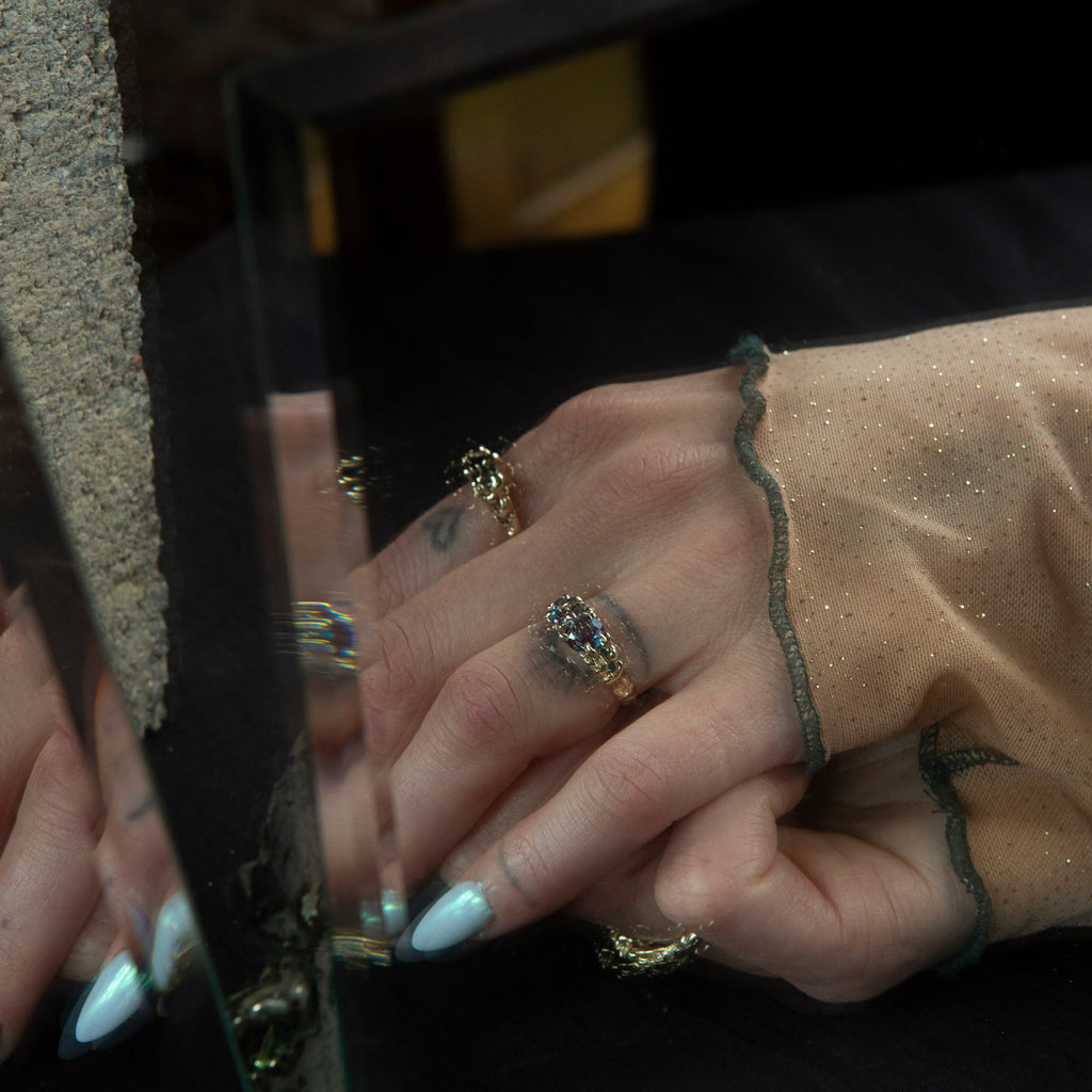 EMBLA RING + ALEXANDRITE